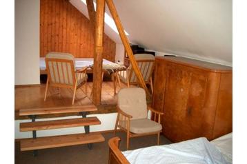 Cehia Privát Zlatá Olešnice, Interiorul Cehia Privát Zlatá Olešnice, Interiorul